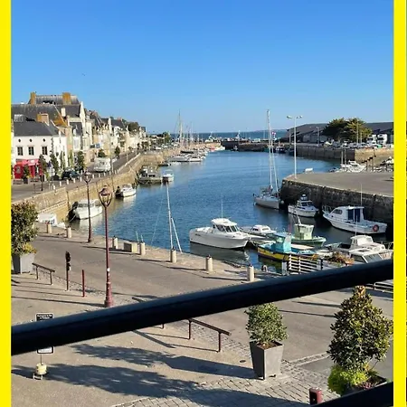 Vue Sur Le Port Et La Apartman